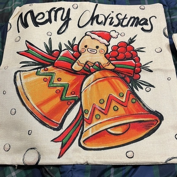 NEW Christmas Throw Pillow Covers 18x18 Set of 4 Farmhouse Christmas Home Decor - Picture 4 of 4